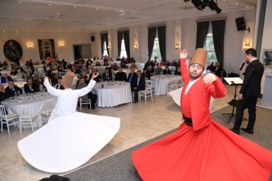 Darülaceze'de 'Mevlana' Şiirleriyle Anıldı