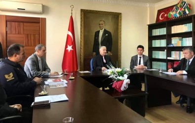 Develi'de 'Kadına Yönelik Şiddetle Mücadele' Toplantısı Yapıldı