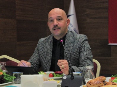 EGD Kurucu Başkanı Uçar, 'Endüstri Muhabirliğine Ayrı Bir Pencere Açmak İçin Ete Kemiğe Büründük'