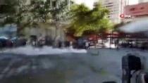BAŞKENT - Şili'de Bir Protestocu, İki Tomanın Arasında Ezilerek Ağır Yaralandı