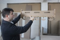 MOBİLYA - El İşçiliyle Çocuk Mobilyası Üretip Dünyaya Satıyor