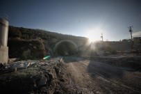 ÇEVRE YOLLARI - (Özel) Ege'nin Dev Projesi 'Honaz Tüneli'nde Sona Yaklaşıldı