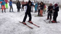 MANGAL KEYFİ - Uludağ'ı İlk Kez Gören Çocukların Kayak Ve Telesiyej Keyfi