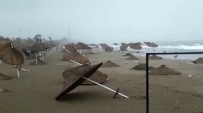 BELEK - Fırtına Sahilde Sağlam Şemsiye Bırakmadı
