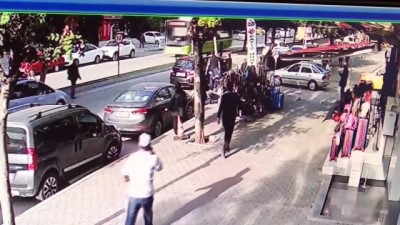 GÜNCELLEME - Otomobilde Yanında Oturan Kadını Ağzından Bıçakladı