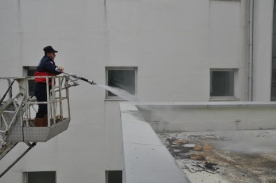 Hastanedeki Yangın Tatbikatı Gerçeği Aratmadı