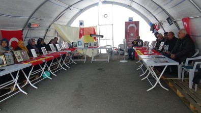 HDP Önündeki Ailelerin Evlat Nöbeti 112'Nci Gününde