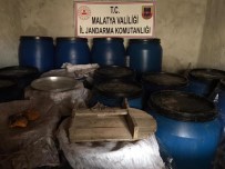 KAÇAK ALKOL - Malatya'da 6 Ton Sahte İçki Ele Geçirildi