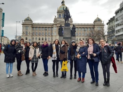Oltulu Öğrenciler Viyana'da Staj Gördü