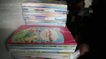 BİRİNCİ SINIF - Tel Abyad'da 300 Öğrenciye Ders Kitabı Dağıtıldı
