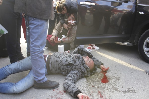 Kadının dilini kesti!