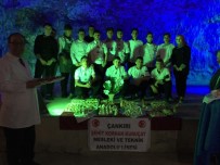 ANADOLU LİSESİ - 5 Bin Yıllık Tuz Mağarasında Ders