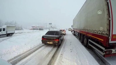 Kar Nedeniyle Kahramanmaraş-Kayseri Kara Yolunun Tek Yönü Ulaşıma Kapandı