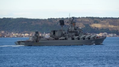 Rus Füze Kruvazörü Mareşal Ustinov, Çanakkale Boğazı'ndan Geçti