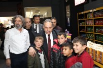NAİM SÜLEYMANOĞLU - Talas Belediyesi Öğrencilere 'Naim'i İzletiyor