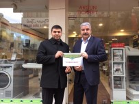 ÜLKÜ OCAKLARı - Türkçe Tabela Kullanan Esnafa Teşekkür