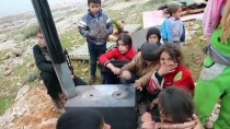 AFAD, İdlib'de İnsani Yardımlara Devam Ediyor