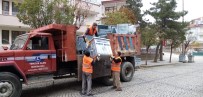 AKŞEHİR BELEDİYESİ - Akşehir'de Çöp Konteynerleri Yenileniyor
