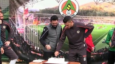 Alanyaspor Sezonun İlk Yarısını 29 Puanla Kapatmayı Hedefliyor