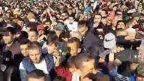 DEVLET NİŞANI - Cezayir Genelkurmay Başkanı Salih'in Cenazesi Törenle Defnedildi