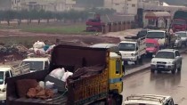ASTANA - İdlib'de Son 24 Saatte 2 Bin Sivil Daha Yerinden Edildi