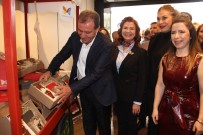 EL EMEĞİ GÖZ NURU - Kadın Kooperatifçiler, Forum Mersin'de Yeni Yıl Alışveriş Köyü Açtı