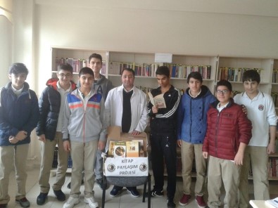 Kartal Belediyesinden Mardin'e Kitapla Sevgi Köprüsü