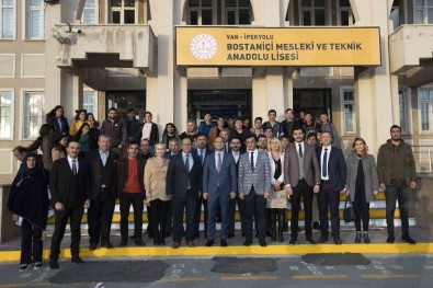 Kaymakam Aslan'dan Z-Kütüphane Açılışı