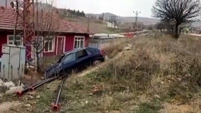 Kırıkkale'de Otomobil Şarampole Devrildi Açıklaması 1 Ölü, 2 Yaralı