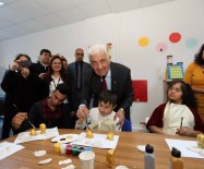 OSMAN GÜRÜN - Kısa Mola İle Yüzler Gülüyor