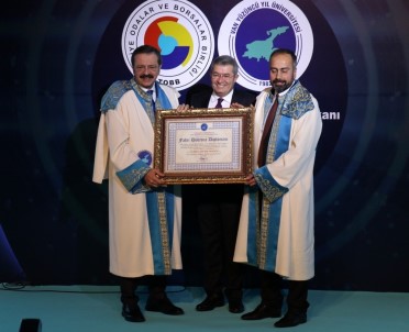 TOBB Başkanı Hisarcıklıoğlu'na Fahri Doktora Unvanı