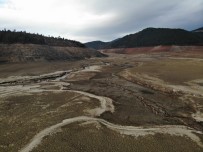 DOĞANCA - Görüntüsü Kuraklığı Andıran O Barajda Su Tutulmaya Başlandı