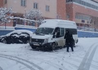 KAR LASTİĞİ - Hakkari'de Kar Lastiği Ve Zincir Denetimi