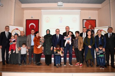 'Koruyucu Aile' Projesi Antalya'da 182 Çocuğu Aileyle Buluşturdu