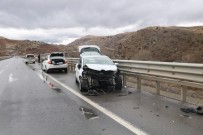 GÜLLÜCE - Sivas'ta Trafik Kazası Açıklaması1 Yaralı