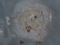 GAZIANTEP ÜNIVERSITESI - Suların Çekilmesiyle Ortaya Çıkan Höyüğün 12 Bin Yıllık Olduğu Belirlendi