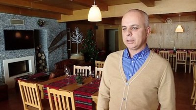 Uludağ'da Geç Gelen Kar Tatilcileri Sevindirdi