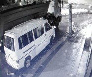 KIRAZLı - Bağcılar'da Tır Hırsızlığı Kamerada