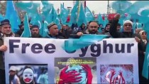 SINCAN UYGUR ÖZERK BÖLGESI - Çin'in Uygurlara Yönelik Baskı Politikaları Berlin'de Binlerce Kişinin Katılımıyla Protesto Edildi