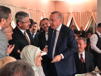 Çopuroğlu, Cumhurbaşkanı Erdoğan'a Pastırma İkram Etti