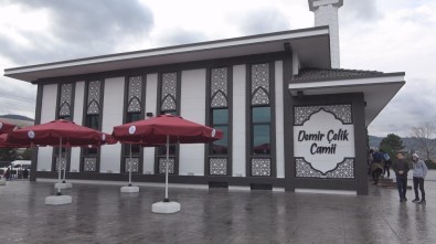 Demir Çelik Camii İbadete Açıldı