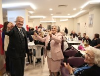 NİLÜFER - Huzurevinde Yeni Yıla Renkli Karşılama