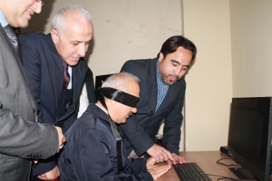 Mersin'de 'Görme Engellilere Yönelik Bilgisayar Kullanımı Meslek Eğitim Kursu' Projesi Açılış Töreni