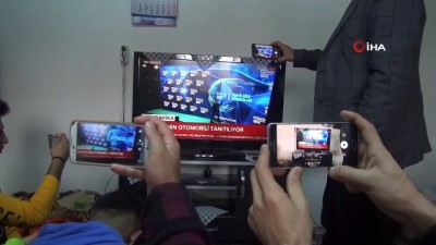 Şanlıurfa'da Vatandaşlar Yerli Otomobile Hayran Kaldı