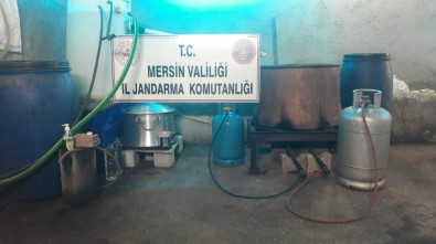 Tarsus'ta 540 Litre Kaçak İçki Ele Geçirildi