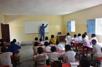 TİKA Somaliland'de Okul Yeniledi