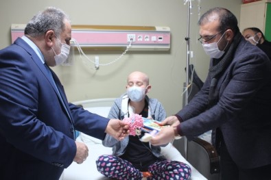 Van'da 'Çocuklar Kitapla Buluşuyor' Kampanyası