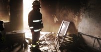 KAZIM KARABEKİR - Van'da Meydana Gelen 4 Ayrı Yangına İtfaiye Ekipleri Müdahale Etti