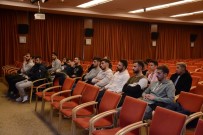 MERKEZ HAKEM KURULU - Anadolu Üniversitesi Futbol Takımına Yeni Kurallar Anlatıldı