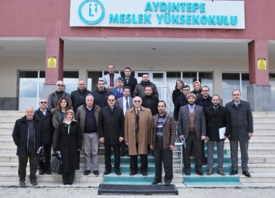 Bayburt Üniversitesi Senatosu Aydıntepe'de Öğrencilerle Buluştu